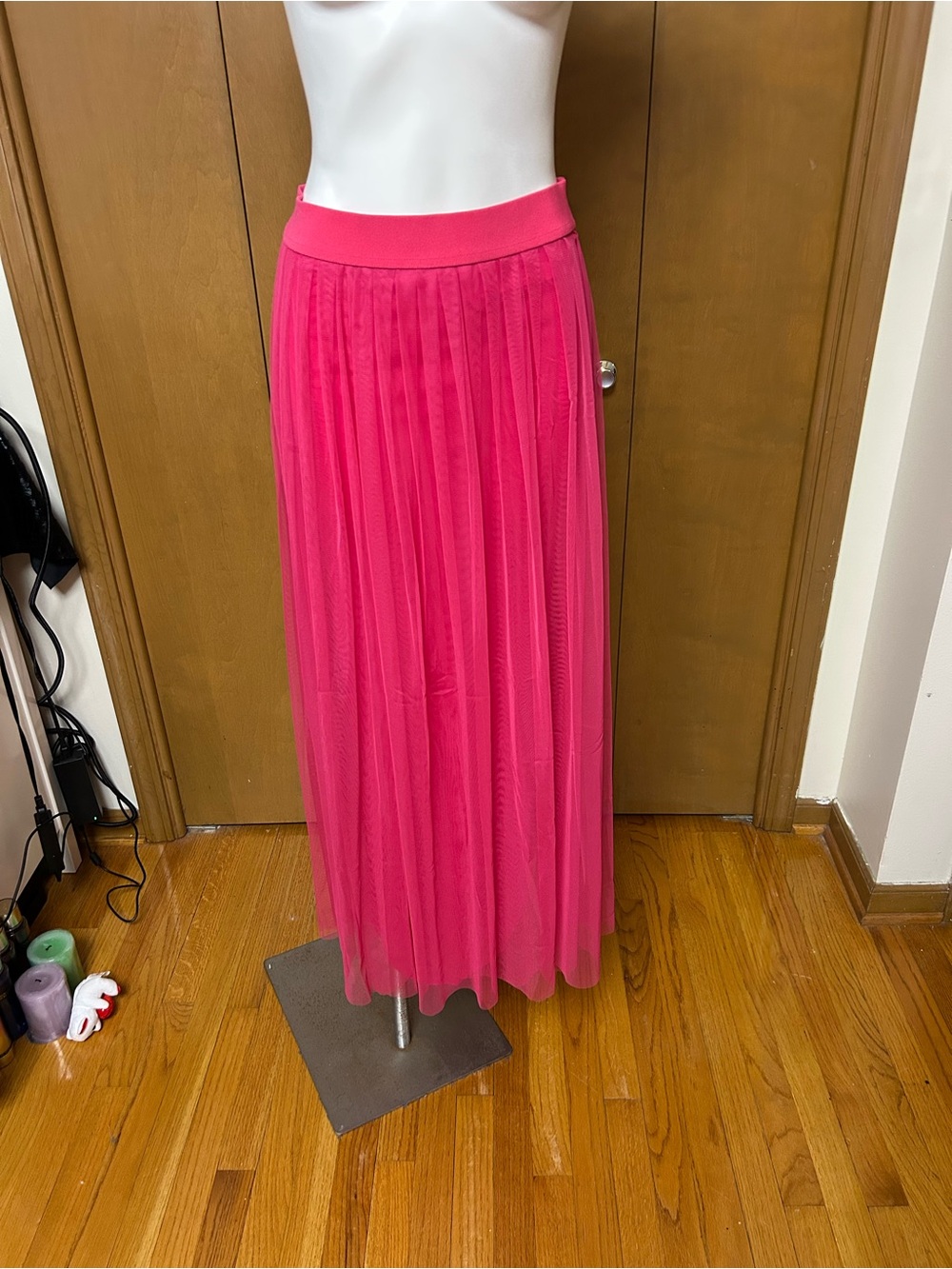 Fuchsia Mesh Pleated Maxi Skirt with Elastic Waist